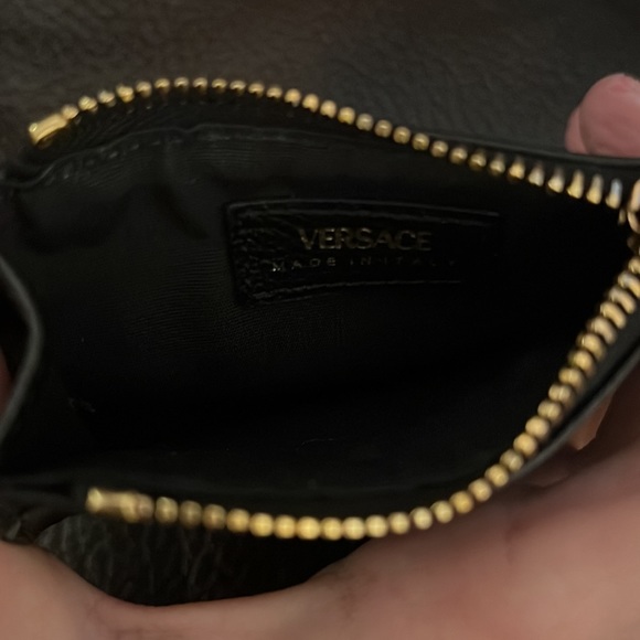 Versace Virtus grained leather logo monogram zip up card holder wallet NWB - Picture 5 of 6